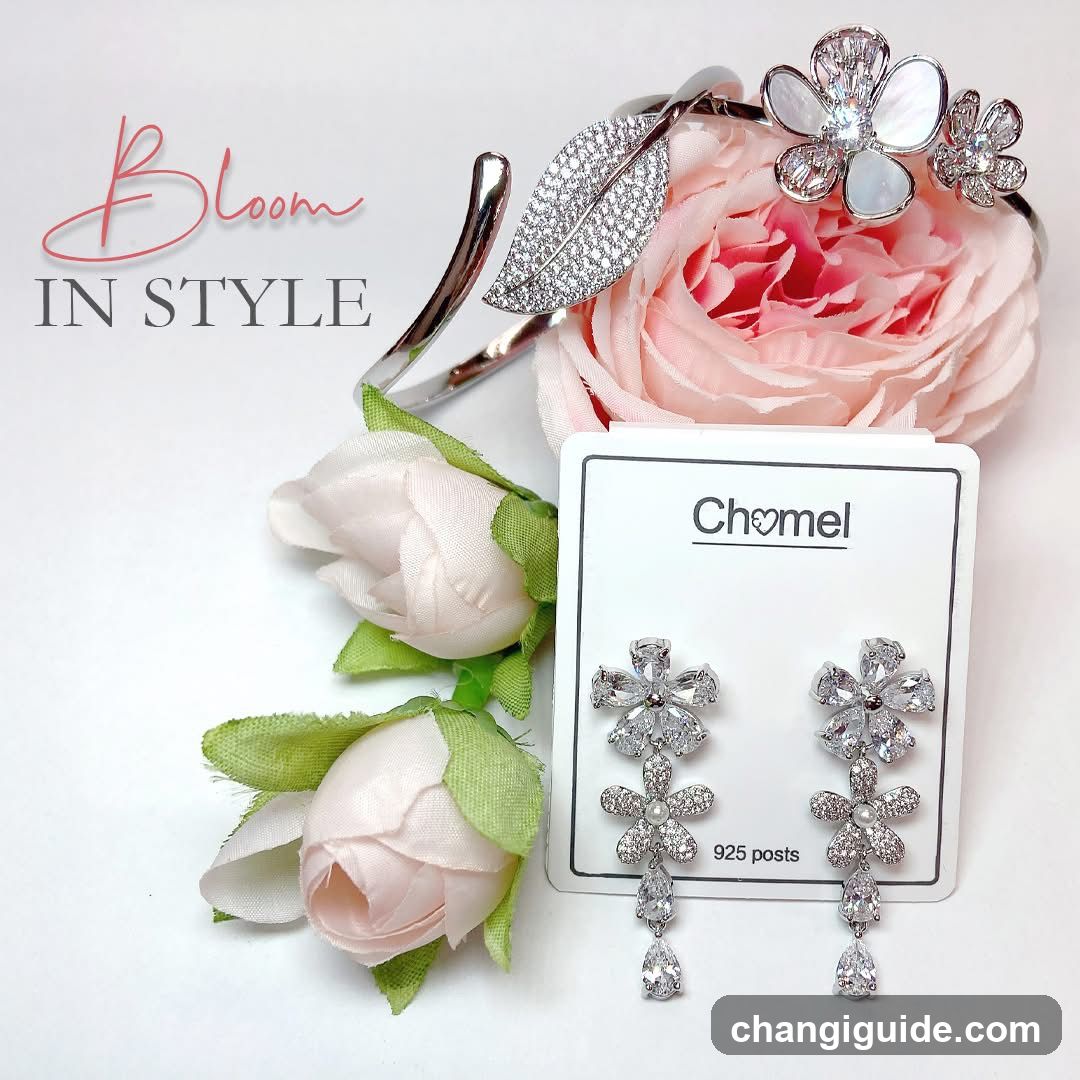 Bloom In Style Jewelry Display