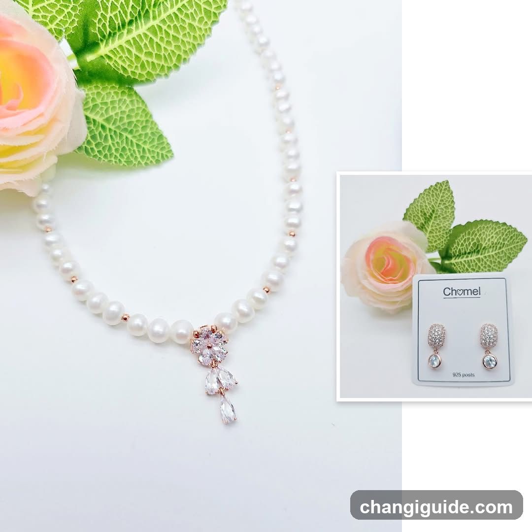 Pearl Jewelry Set with Chomel Branding