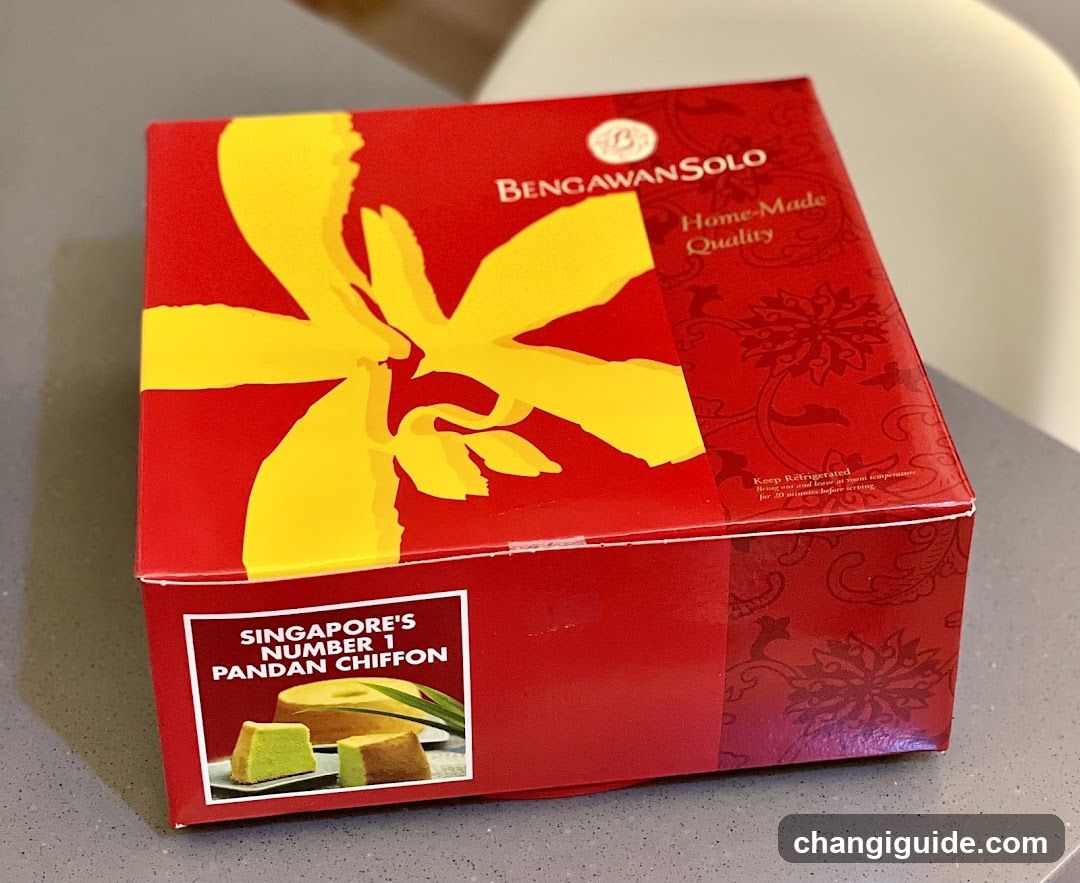 Bengawan Solo Pandan Chiffon Box