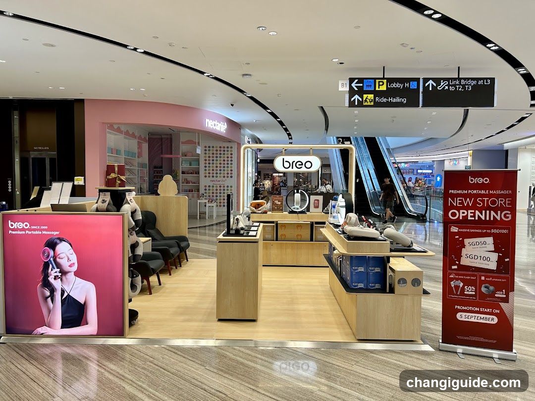 Breo Store Display in Mall