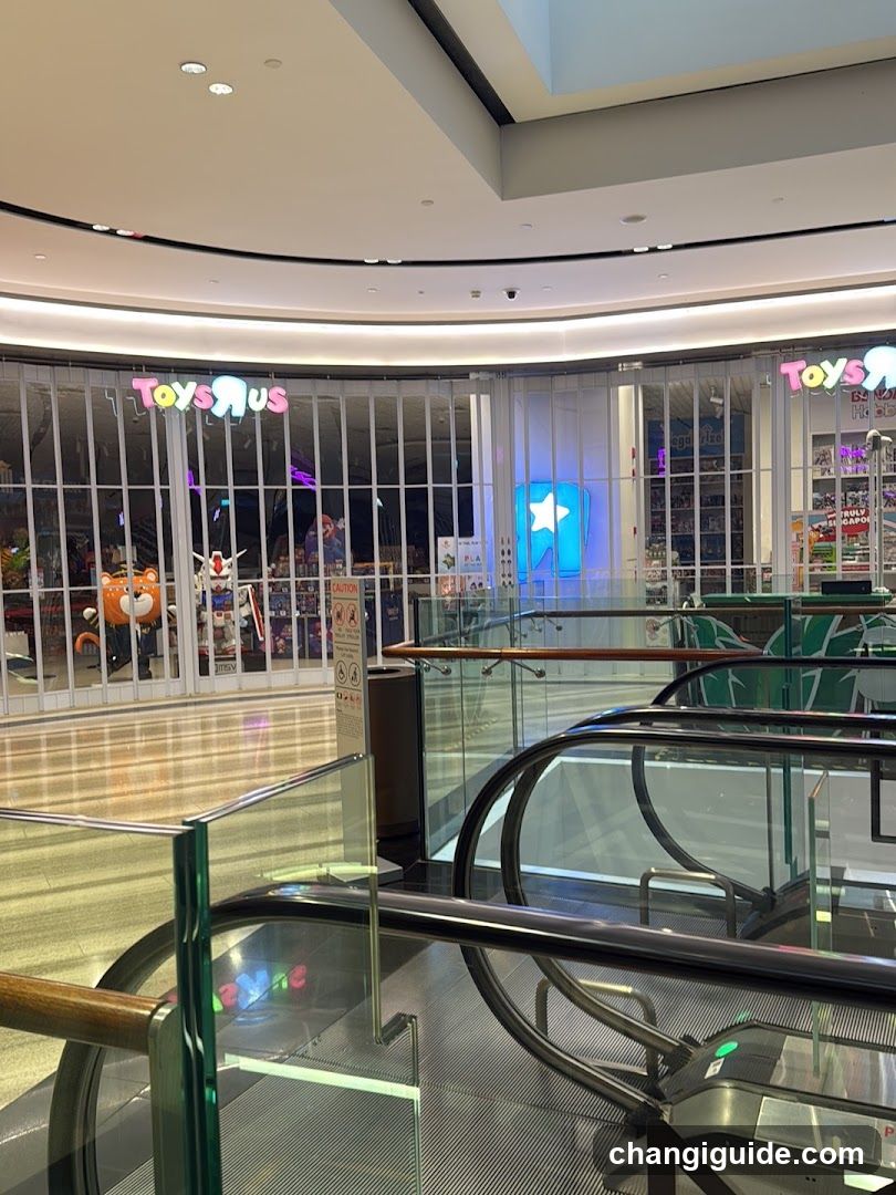 Toys"R"Us - Jewel Changi Airport