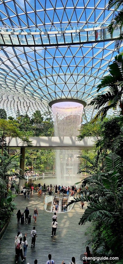 Shangri-La's Sentosa - The Shoppes at Sentosa Gateway