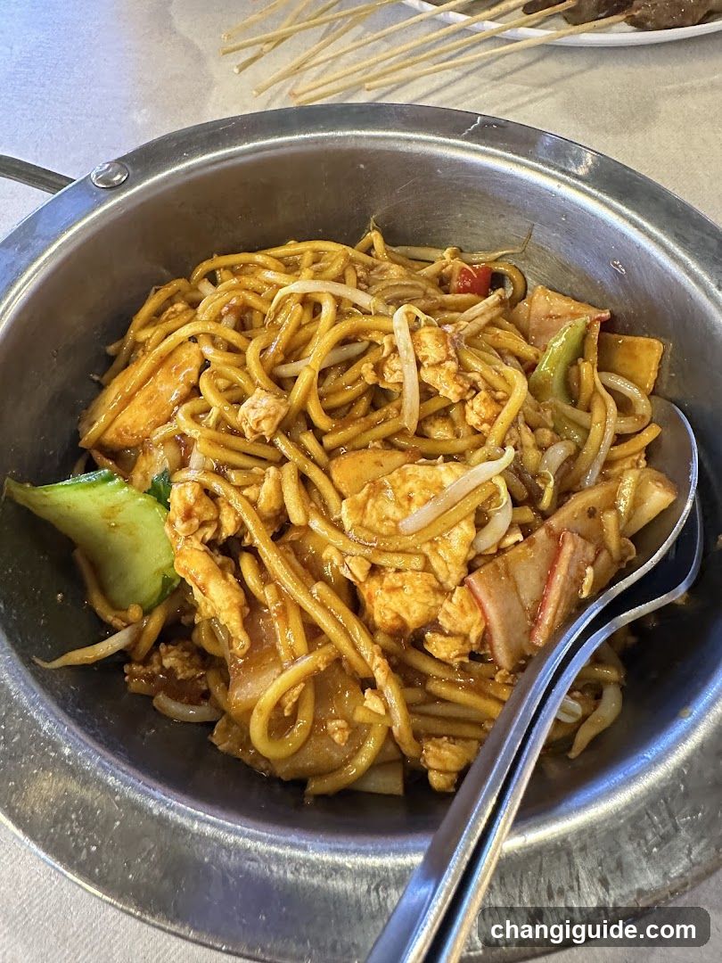 Stir-fried Noodles with Tofu and Vegetables