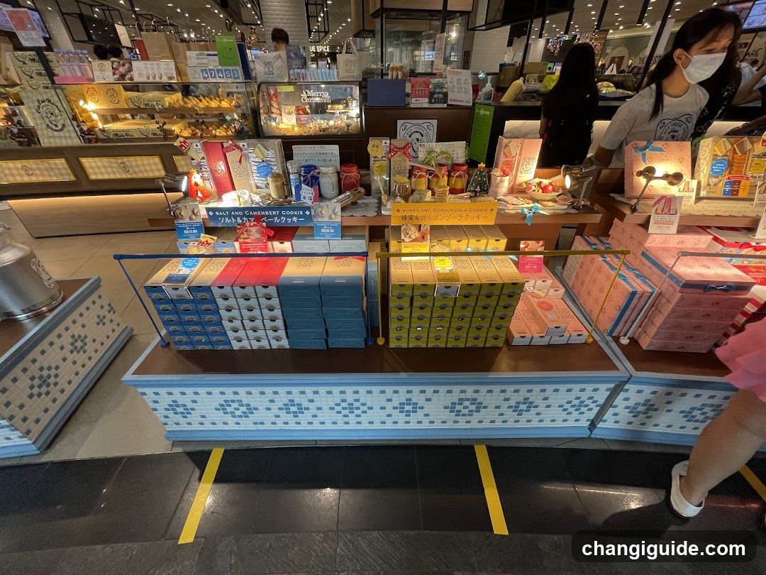 Bakery and Confectionery Display