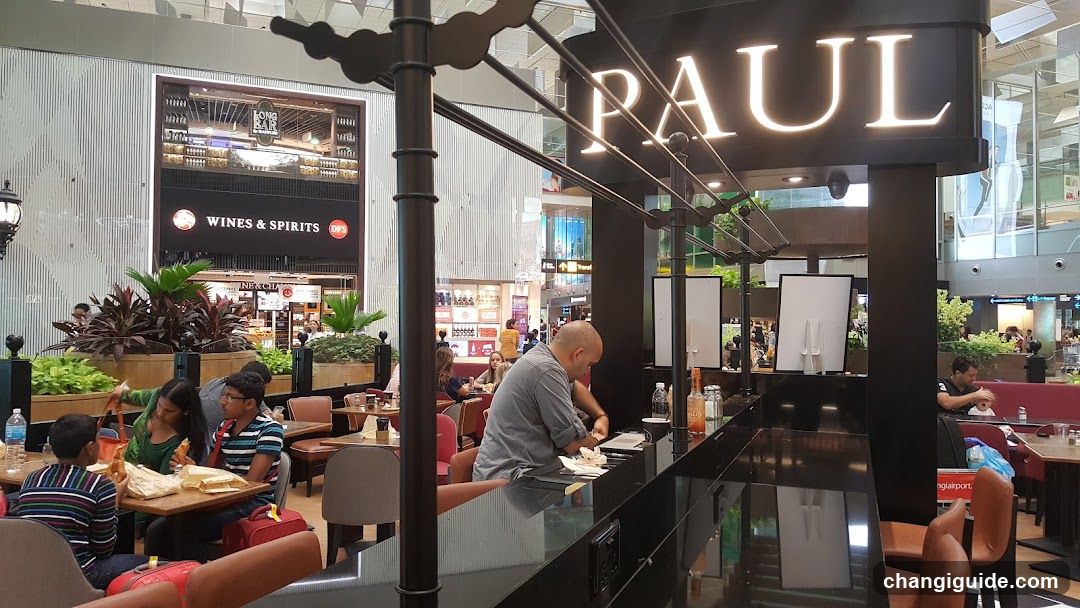 Dining Area in Shopping Mall