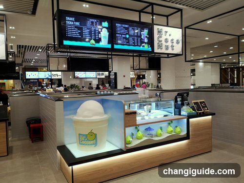Mr Coconut (Jewel Changi Airport)