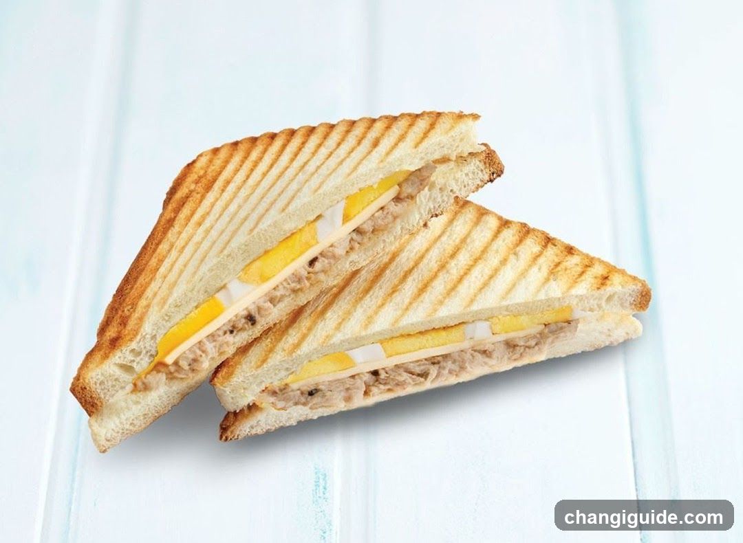 Grilled Sandwich with Tuna and Cheese