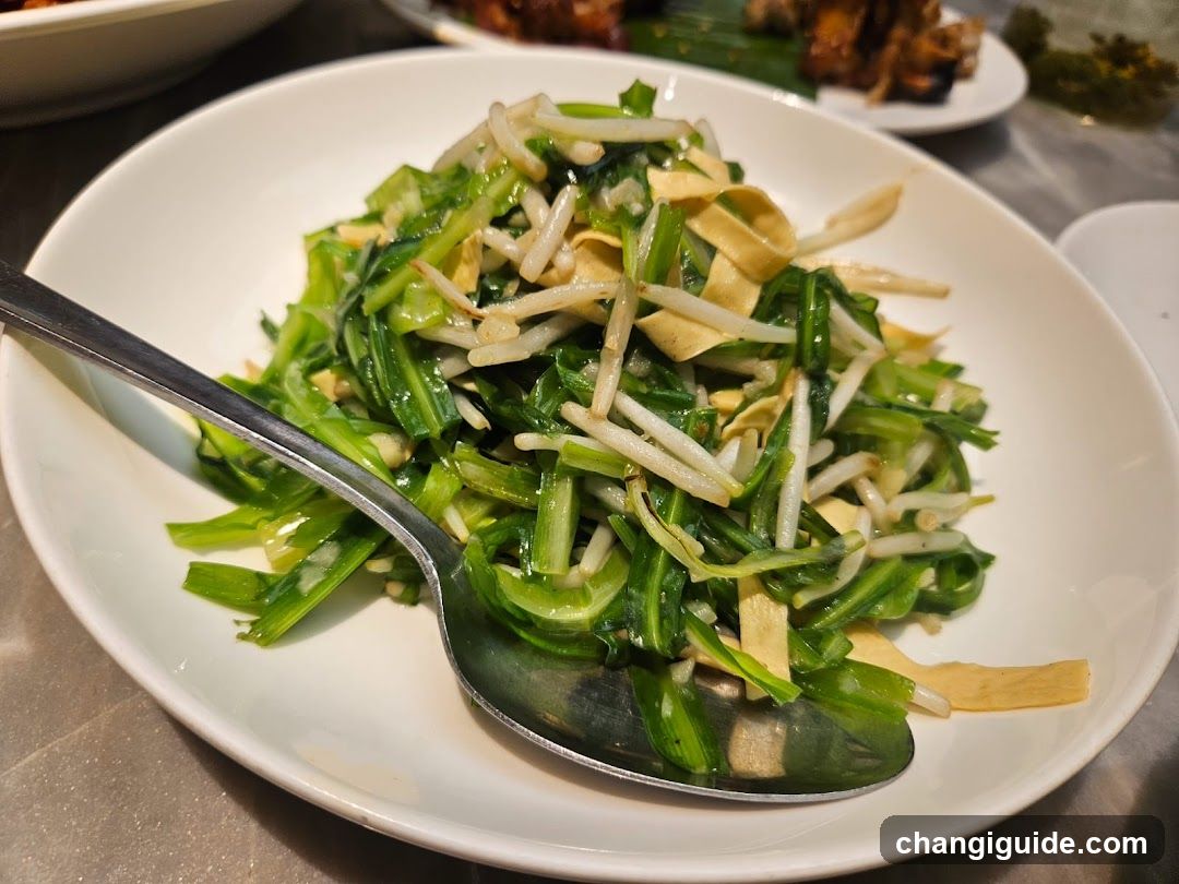 Stir-fried Greens with Bean Sprouts and Tofu Skin
