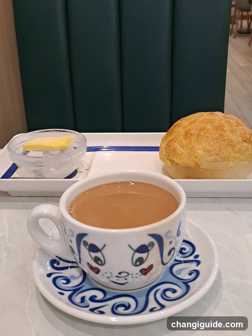 Tea and Bun Set