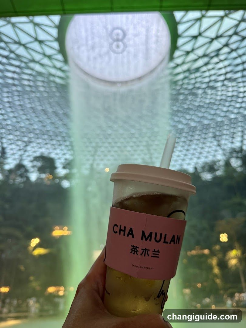 Cha Mulan Drink in Singapore Garden