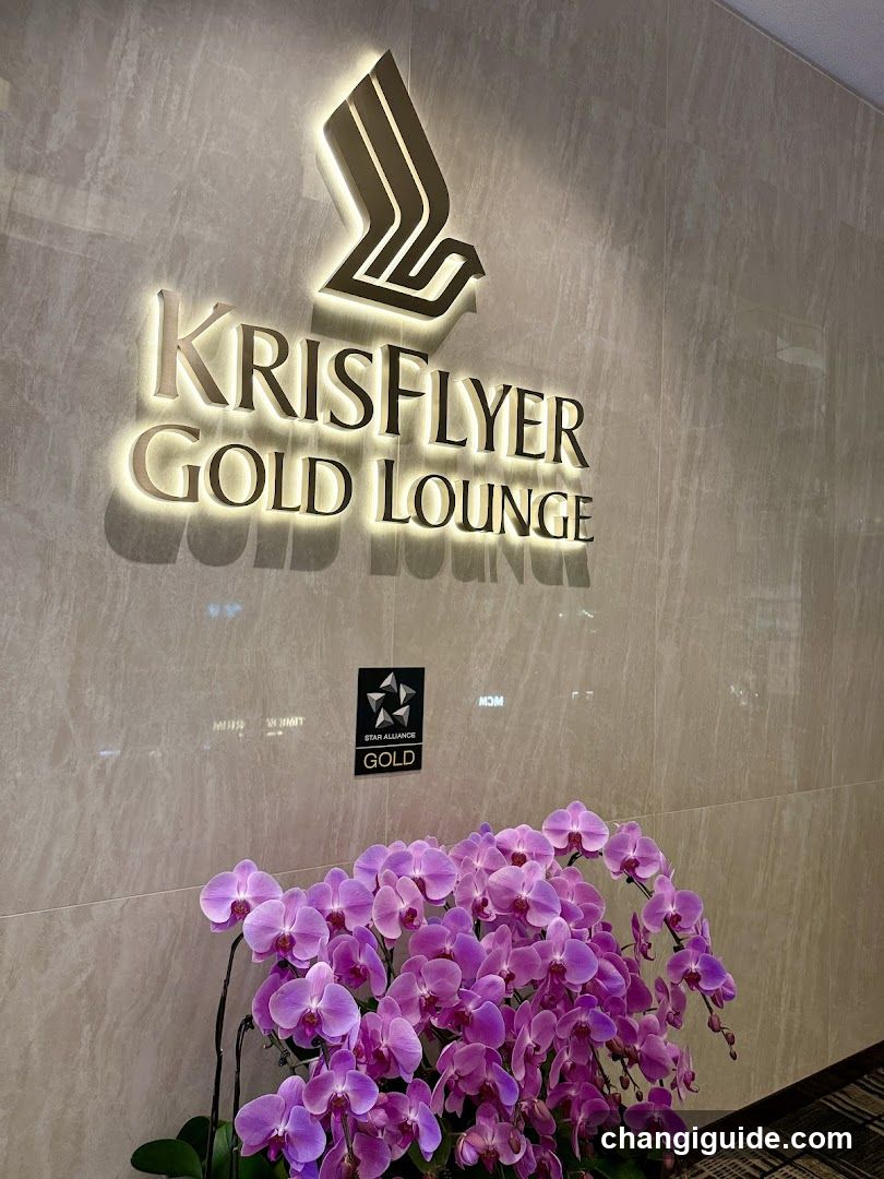 KrisFlyer Gold Lounge Interior