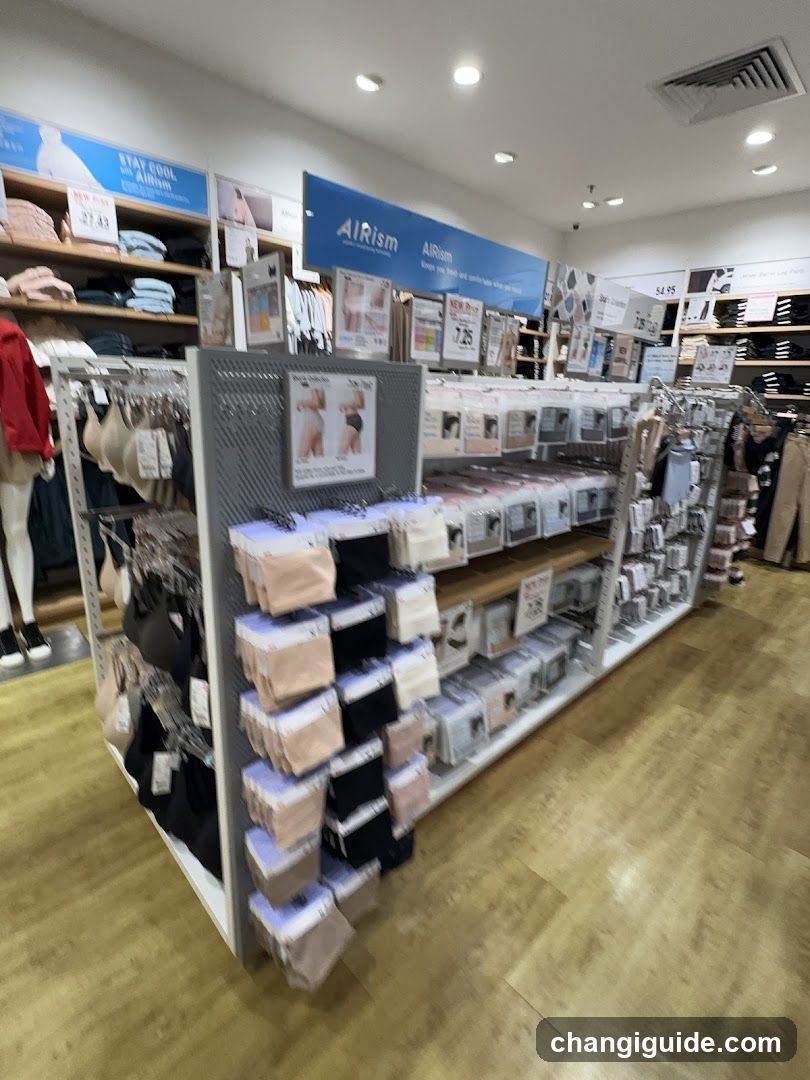 Uniqlo Interior Display