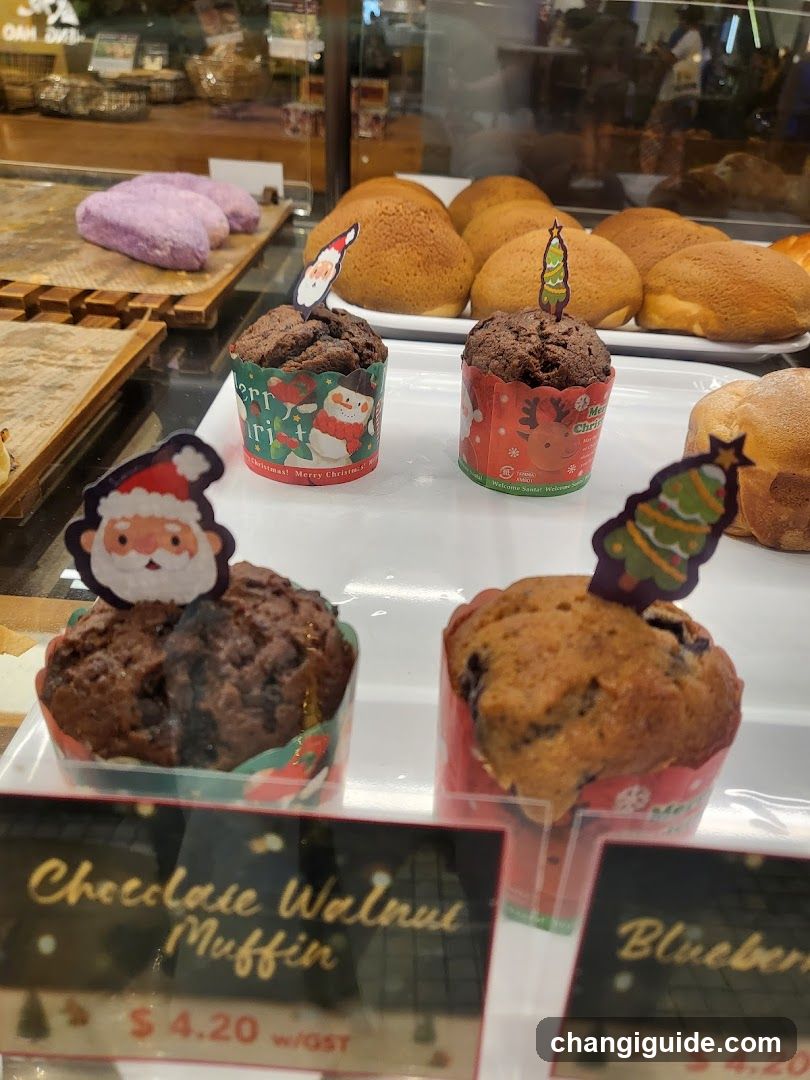 Christmas Muffins Display