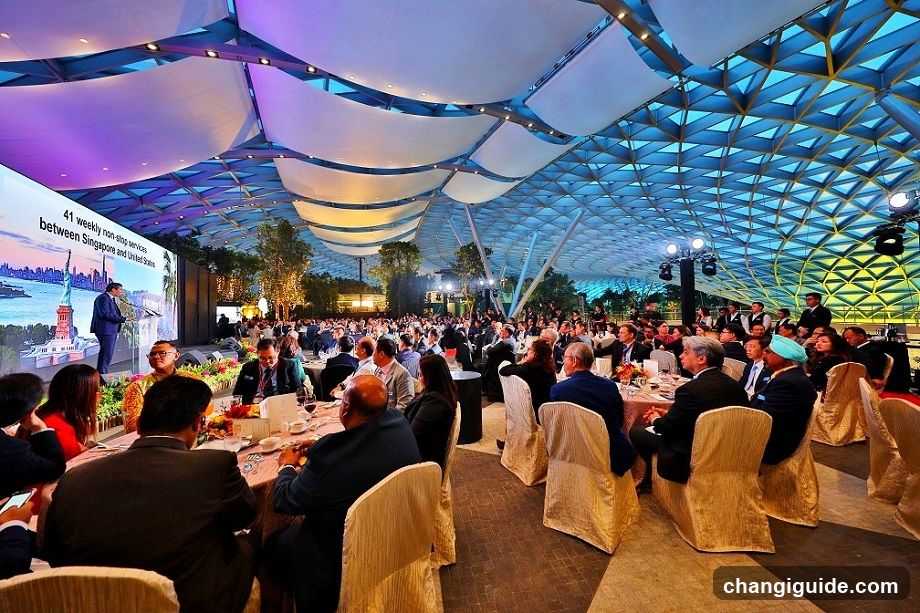 Indoor Event Banquet
