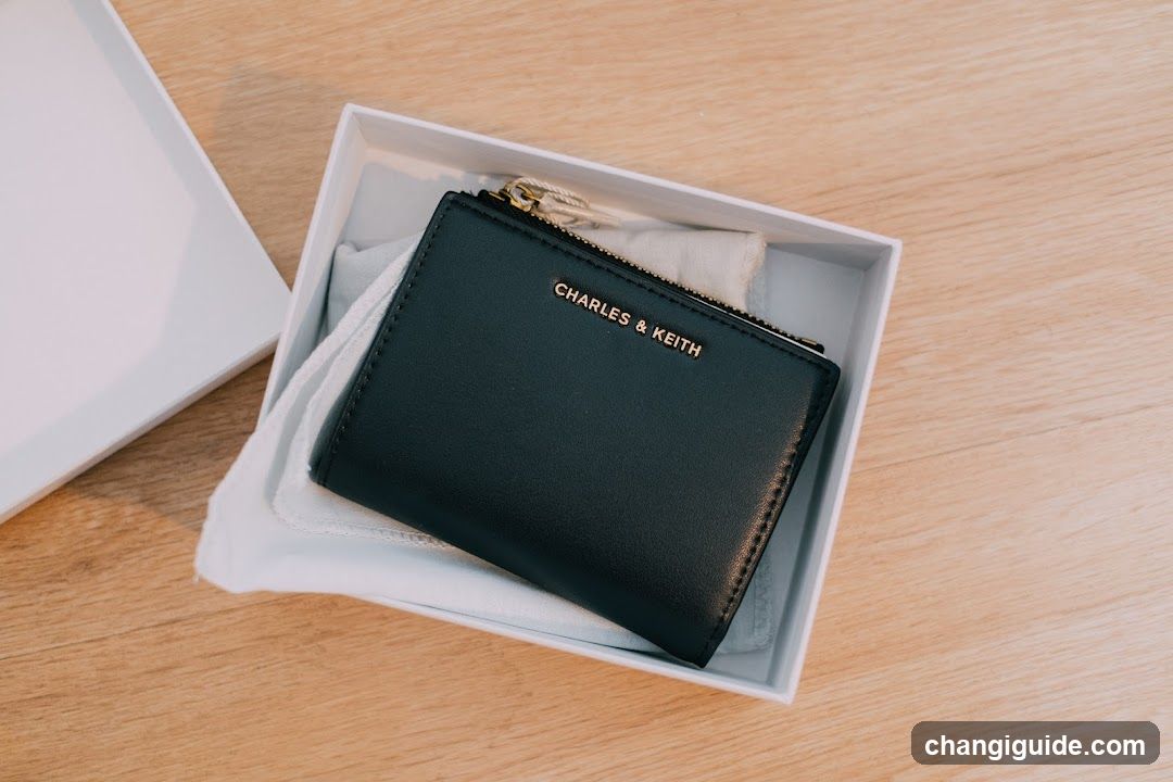 Charles & Keith Wallet Unboxing