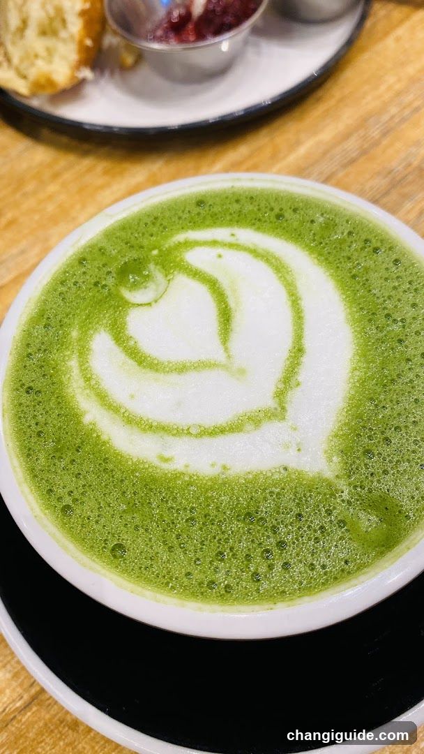 Matcha Latte with Latte Art