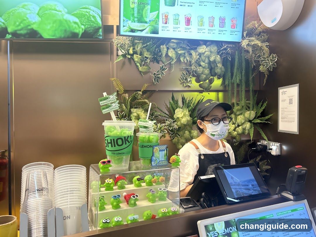Yes Lemon Shop Interior