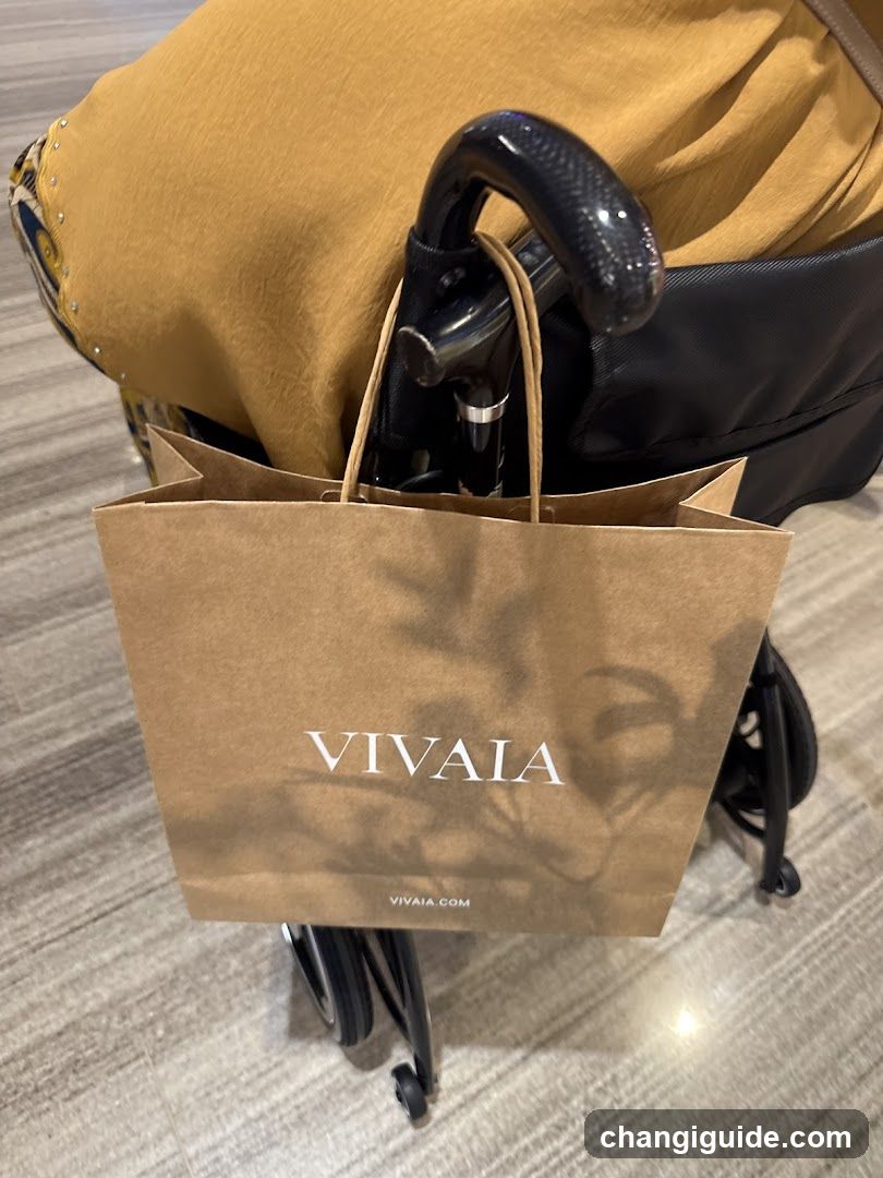 VIVAIA Singapore Jewel Changi Airport
