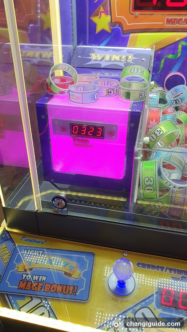 Arcade Game Prize Machine