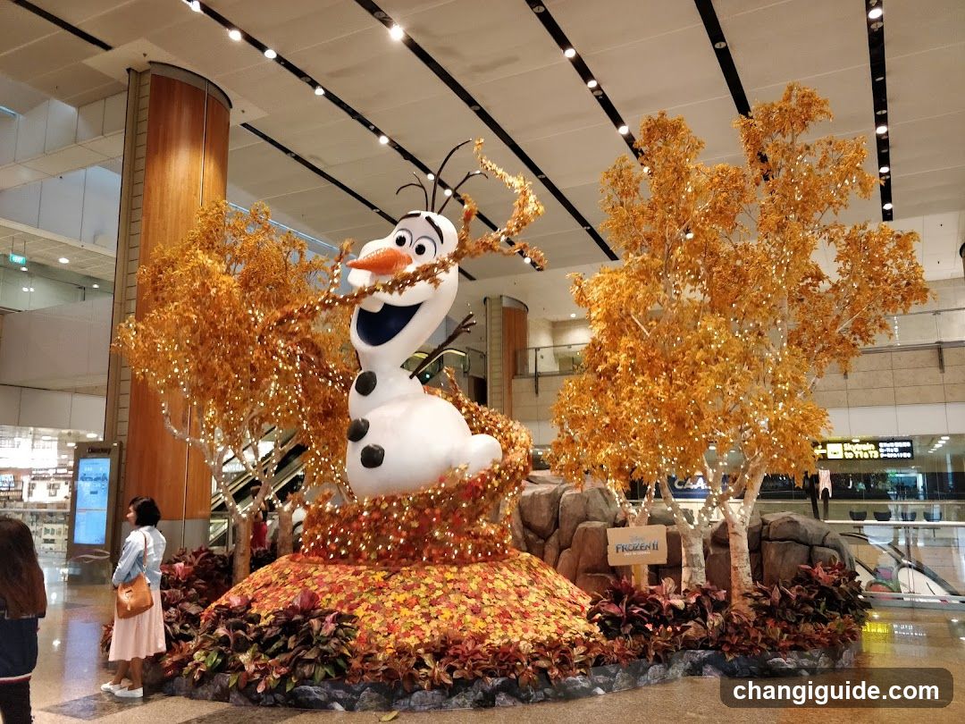 Frozen Olaf Display