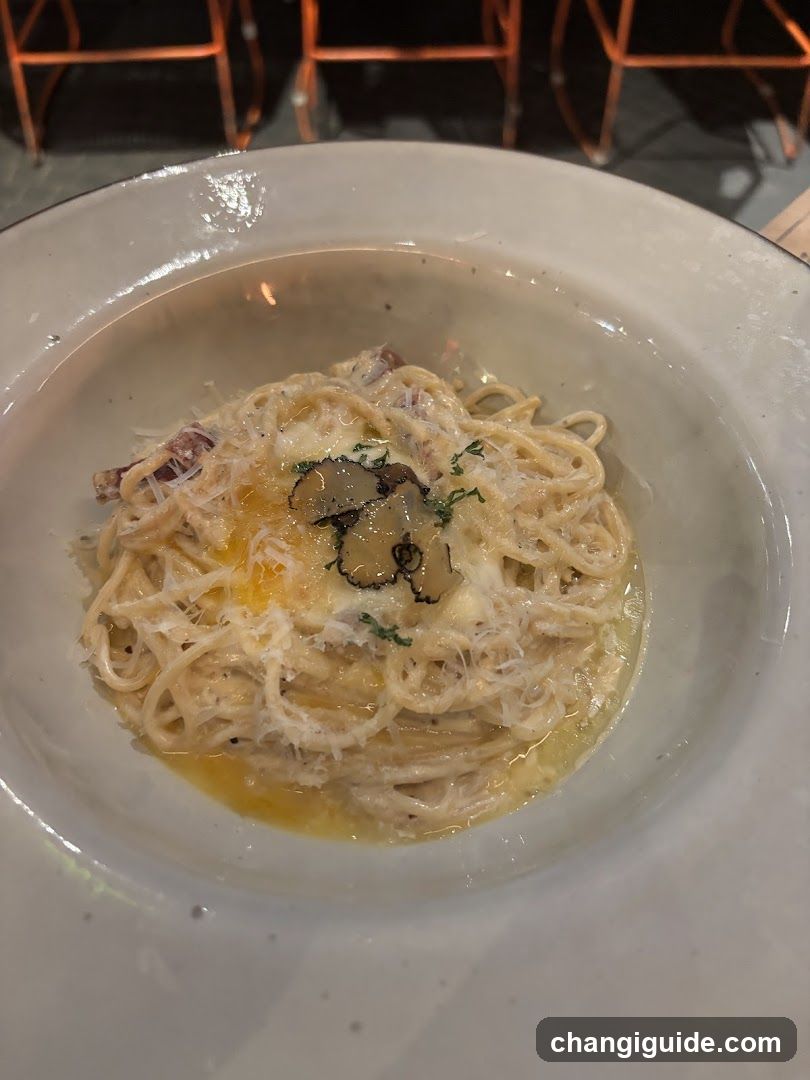 Pasta with Cream Sauce and Truffle