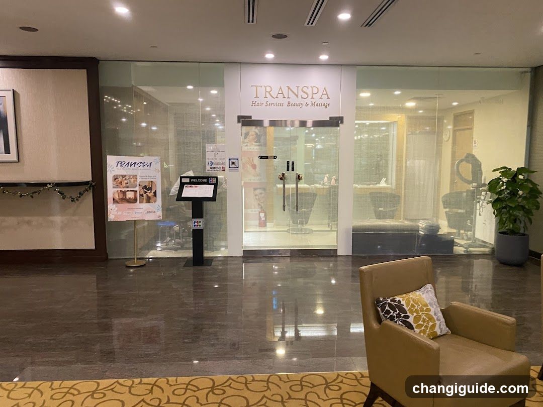 Transpa Salon Entrance