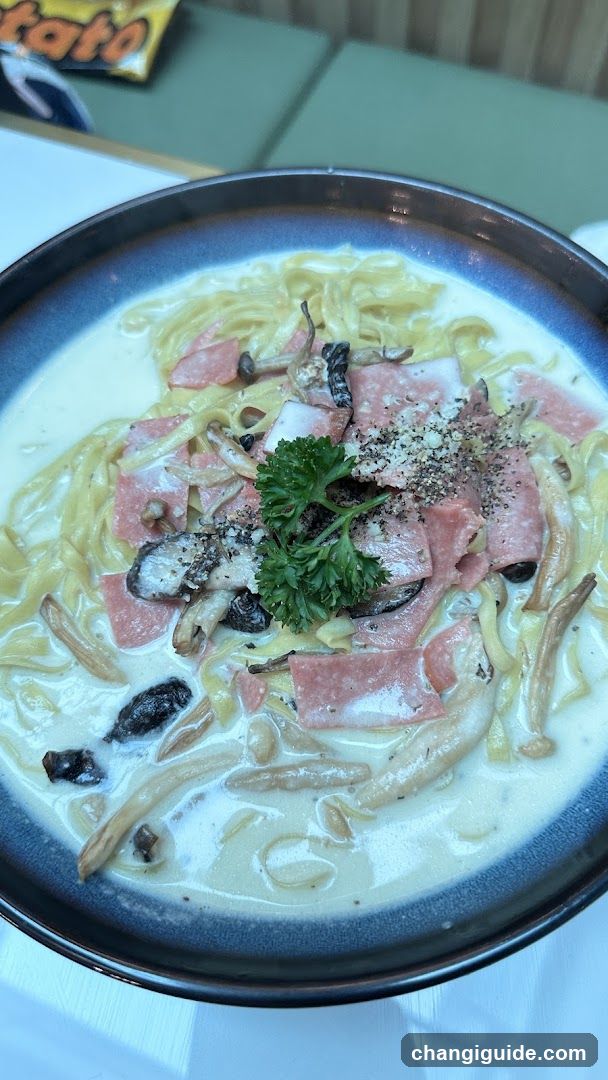 Creamy Pasta with Ham and Mushrooms