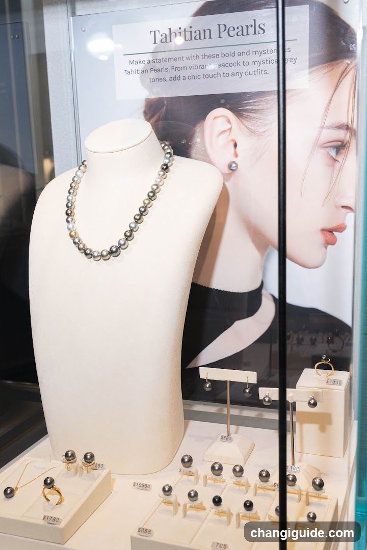 Tahitian Pearls Display