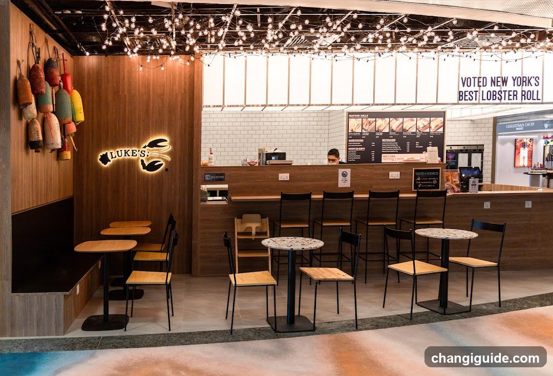 Luke's Lobster Roll Interior