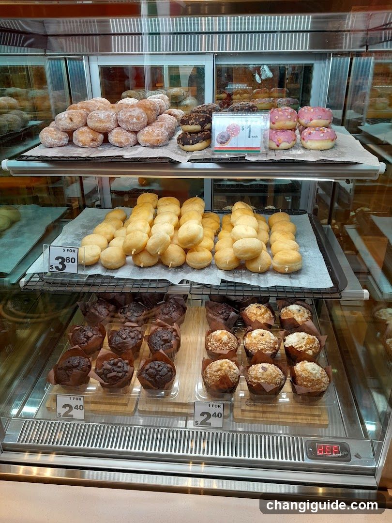 Doughnut and Muffin Display Case
