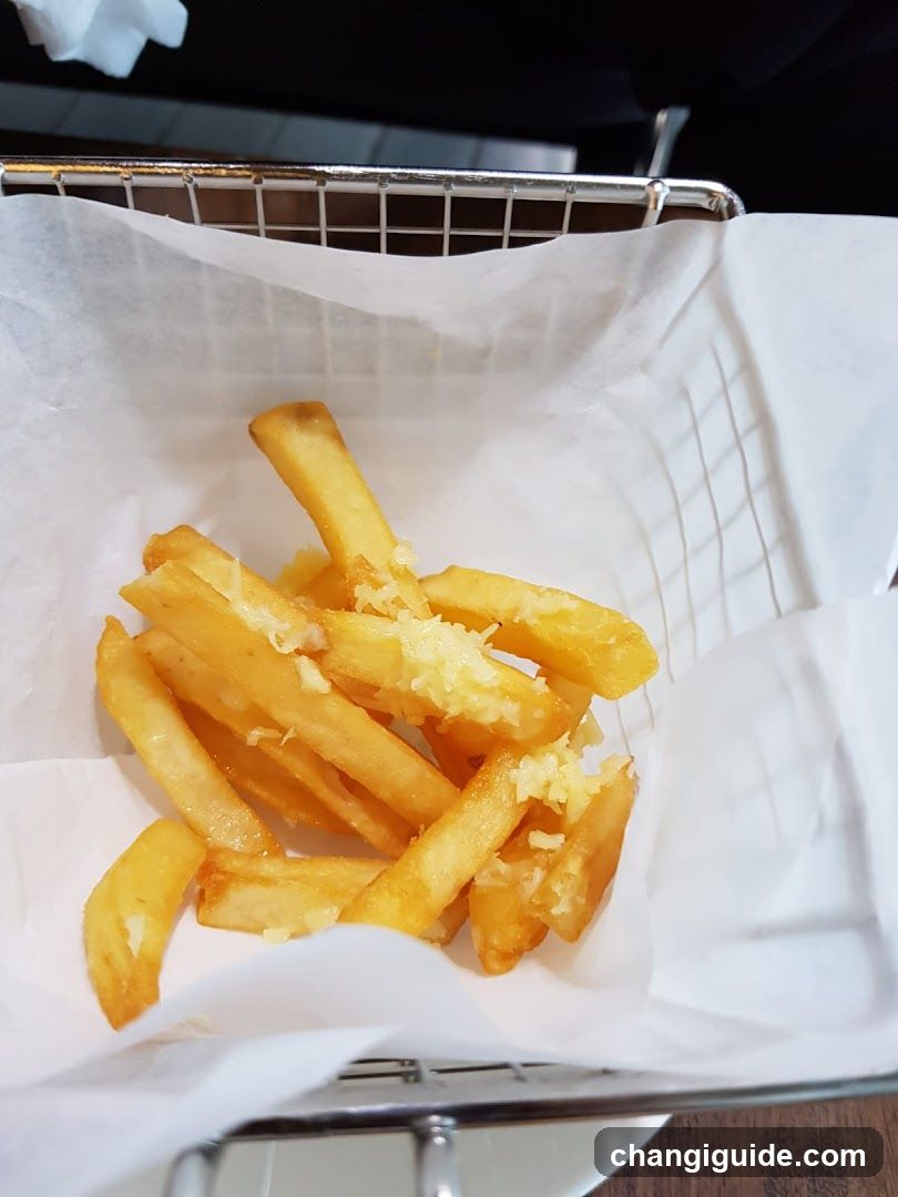 Fries with Cheese Topping