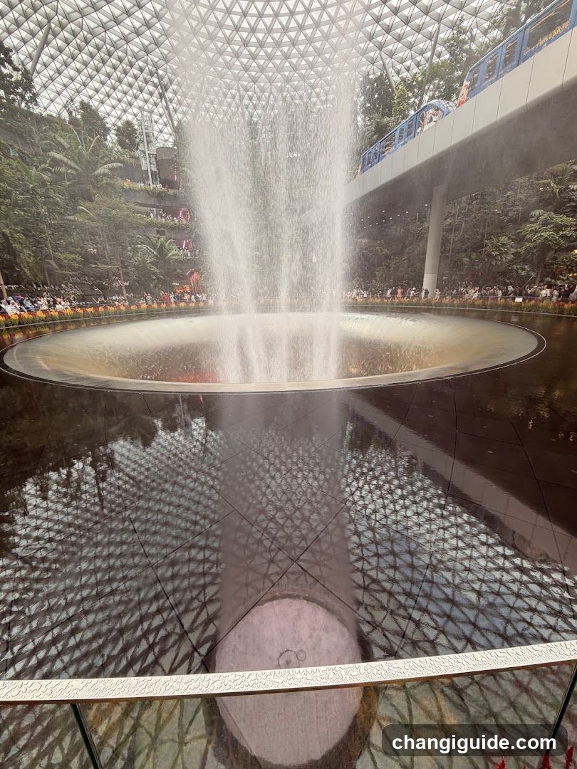 Indoor Water Fountain Display