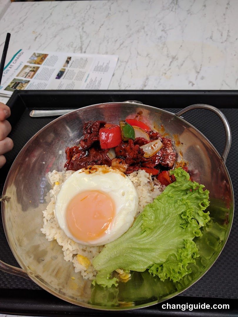 Food Bowl with Fried Egg and Lettuce
