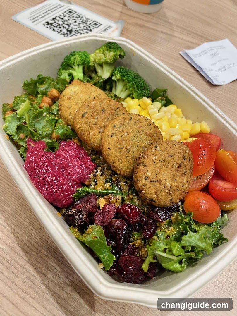 Healthy Bowl with Falafel and Vegetables