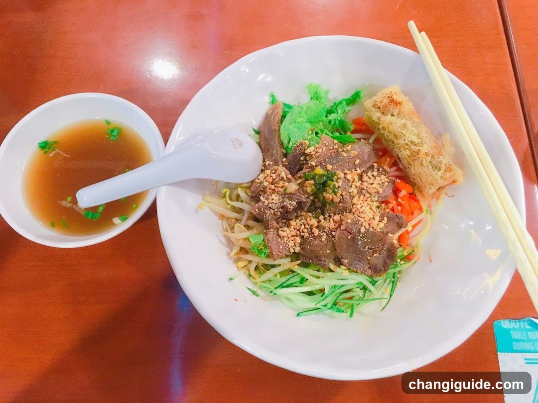 Noodle Bowl with Broth and Side Dish