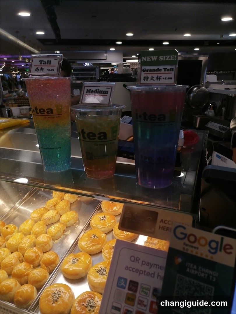 I-tea Drink and Pastry Display