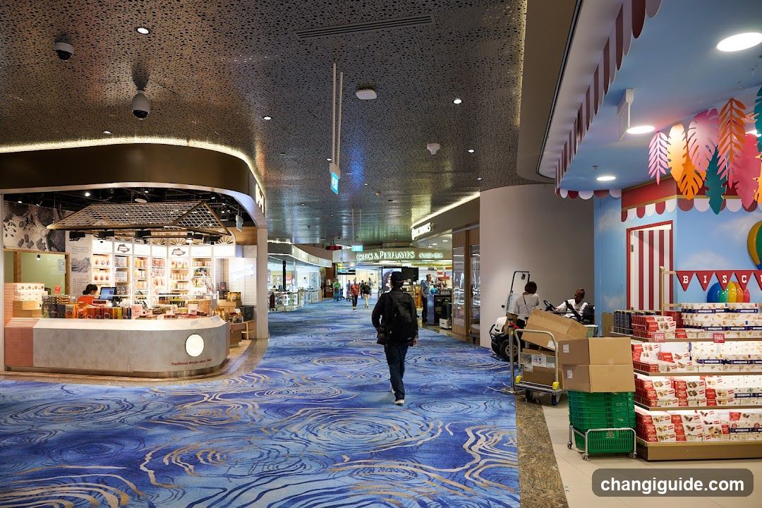 Airport Duty Free Aisle