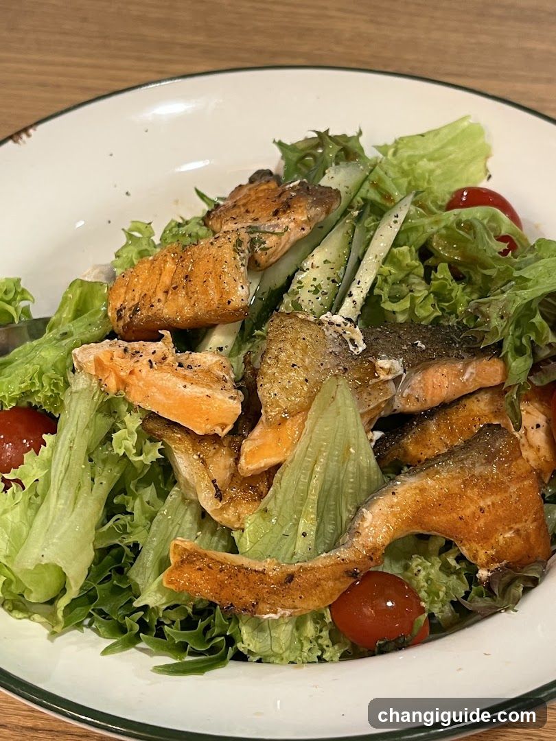 Salmon Salad with Lettuce and Cherry Tomatoes