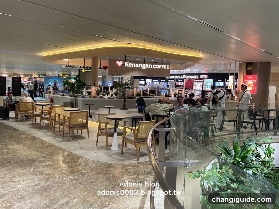 Kenangan Coffee Interior