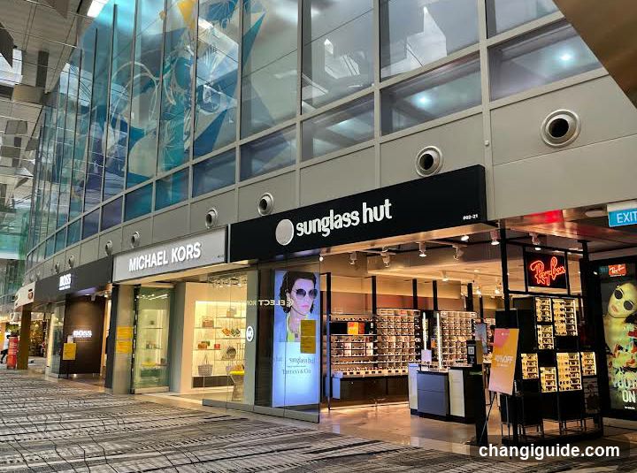 Sunglass Hut Changi Airport T1 (Transit)
