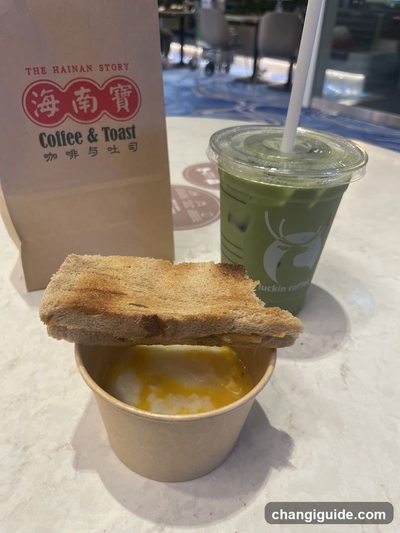 Breakfast and Drink at Luckin Coffee