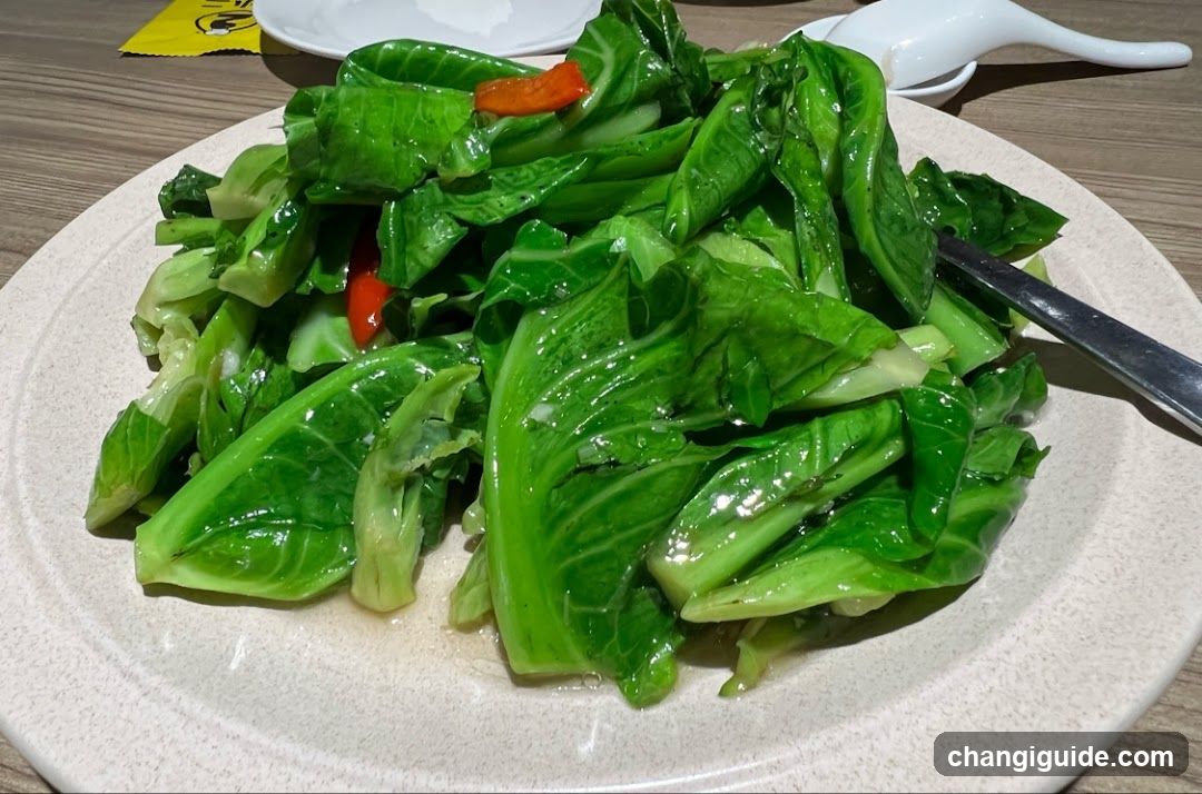 Stir-fried Chinese Cabbage with Red Pepper