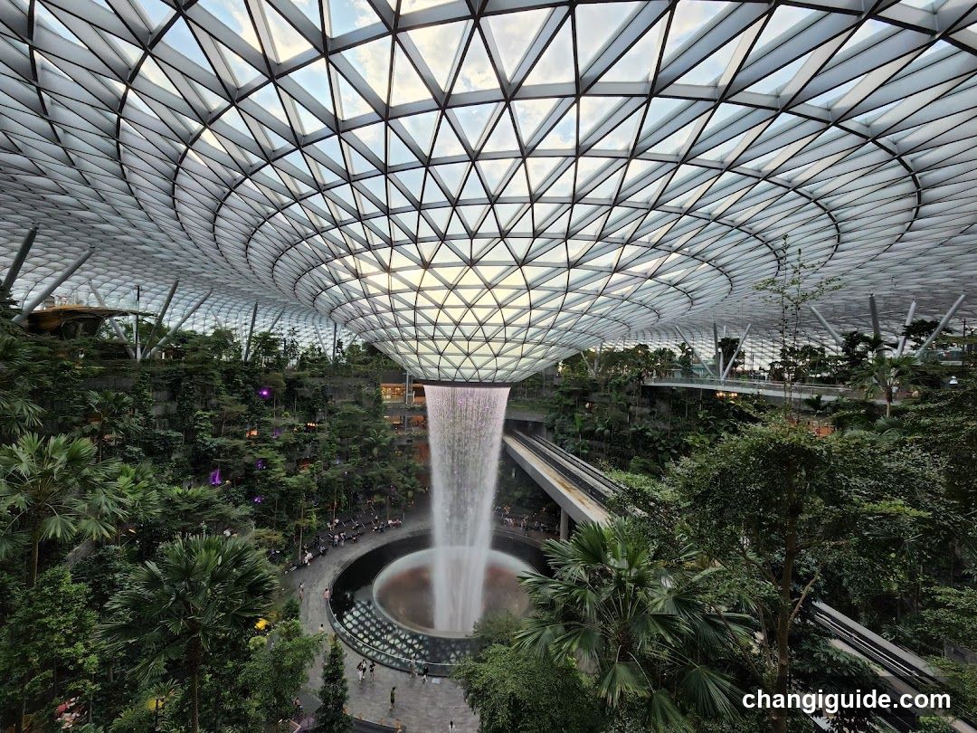 Singapore Botanic Gardens Indoor Waterfall