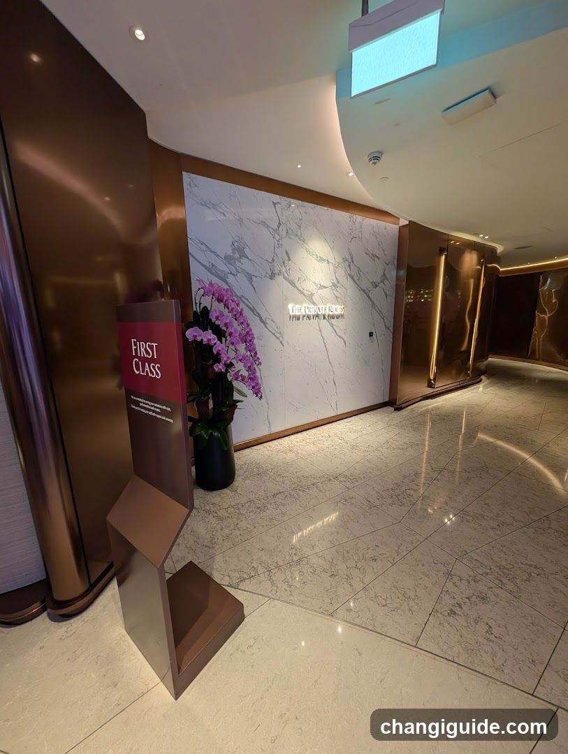 SilverKris First Class Lounge, Terminal 3