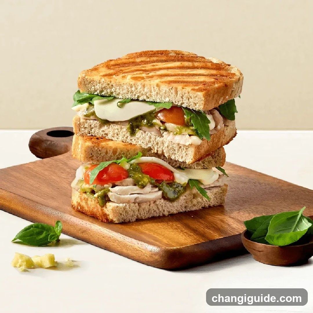 Grilled Sandwich with Pesto and Tomatoes