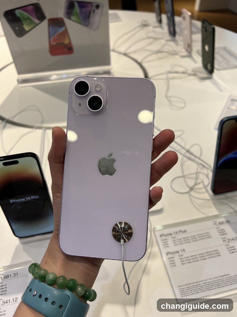 iPhone Display in Store