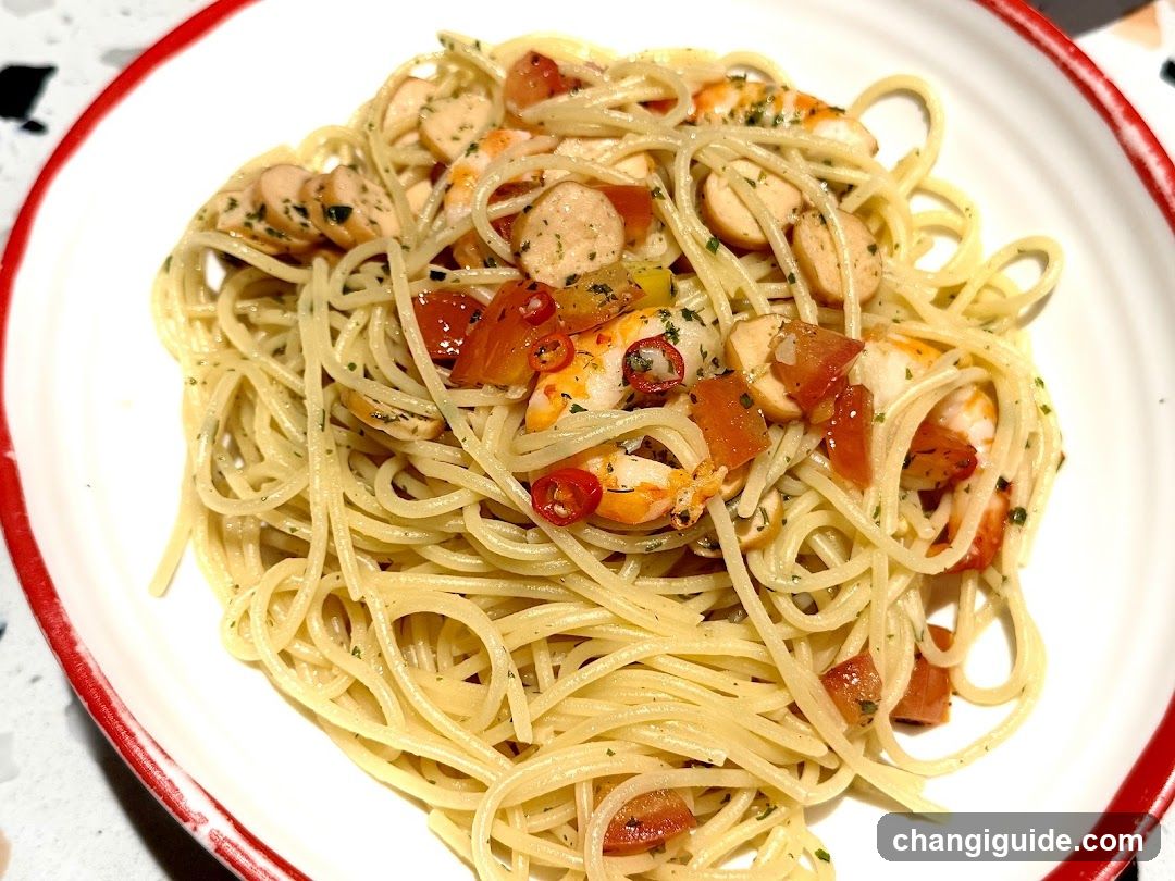 Spaghetti with Shrimp and Tomatoes