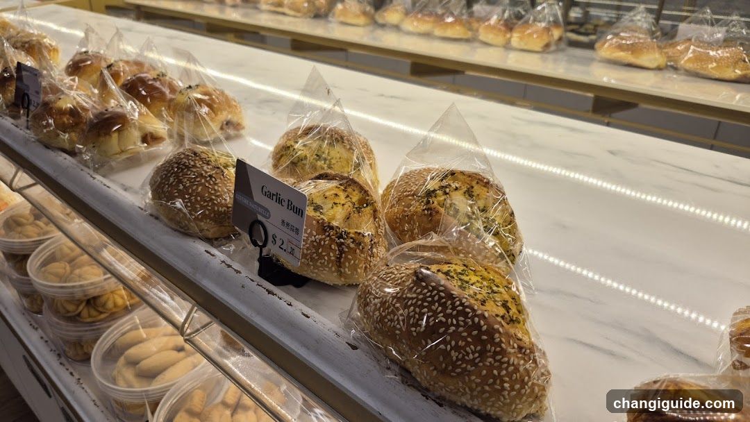 Bakery Display Shelf