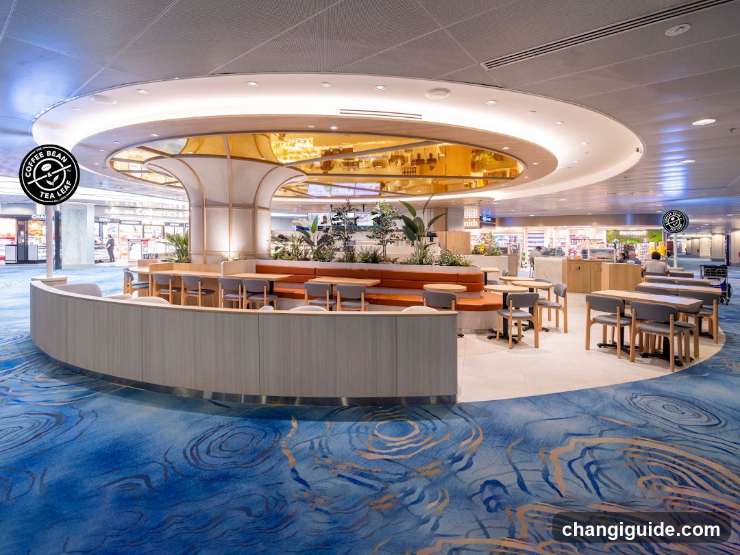 Coffee Bean & Tea Leaf Interior