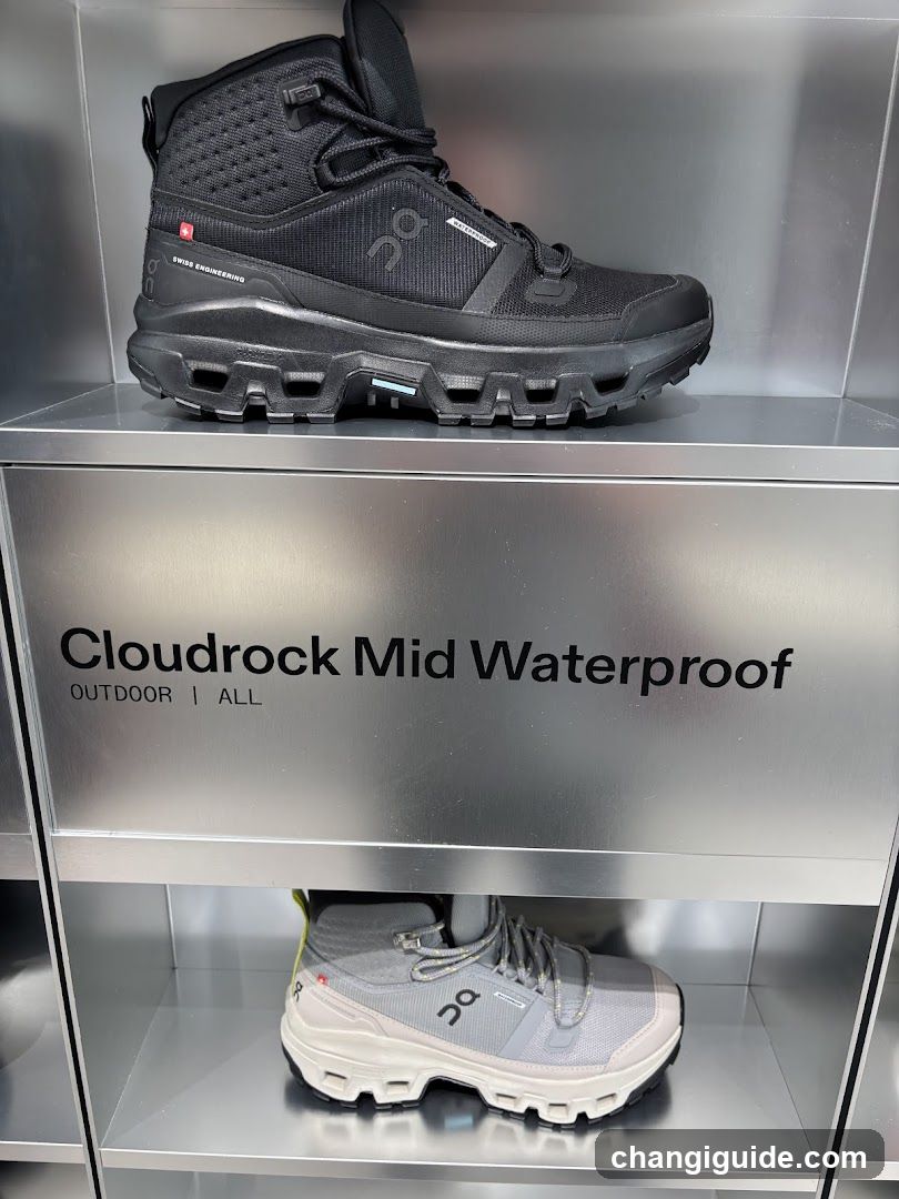 Cloudrock Mid Waterproof Shoes Display
